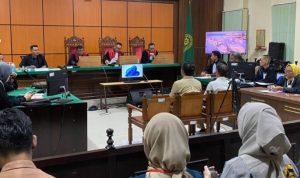 photo_Sidang [erdana mujahidin